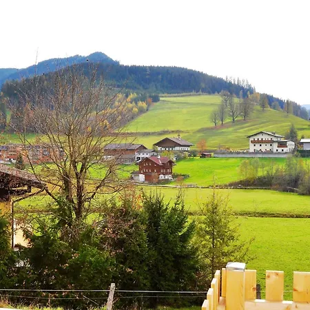 Bergblick Apartman *